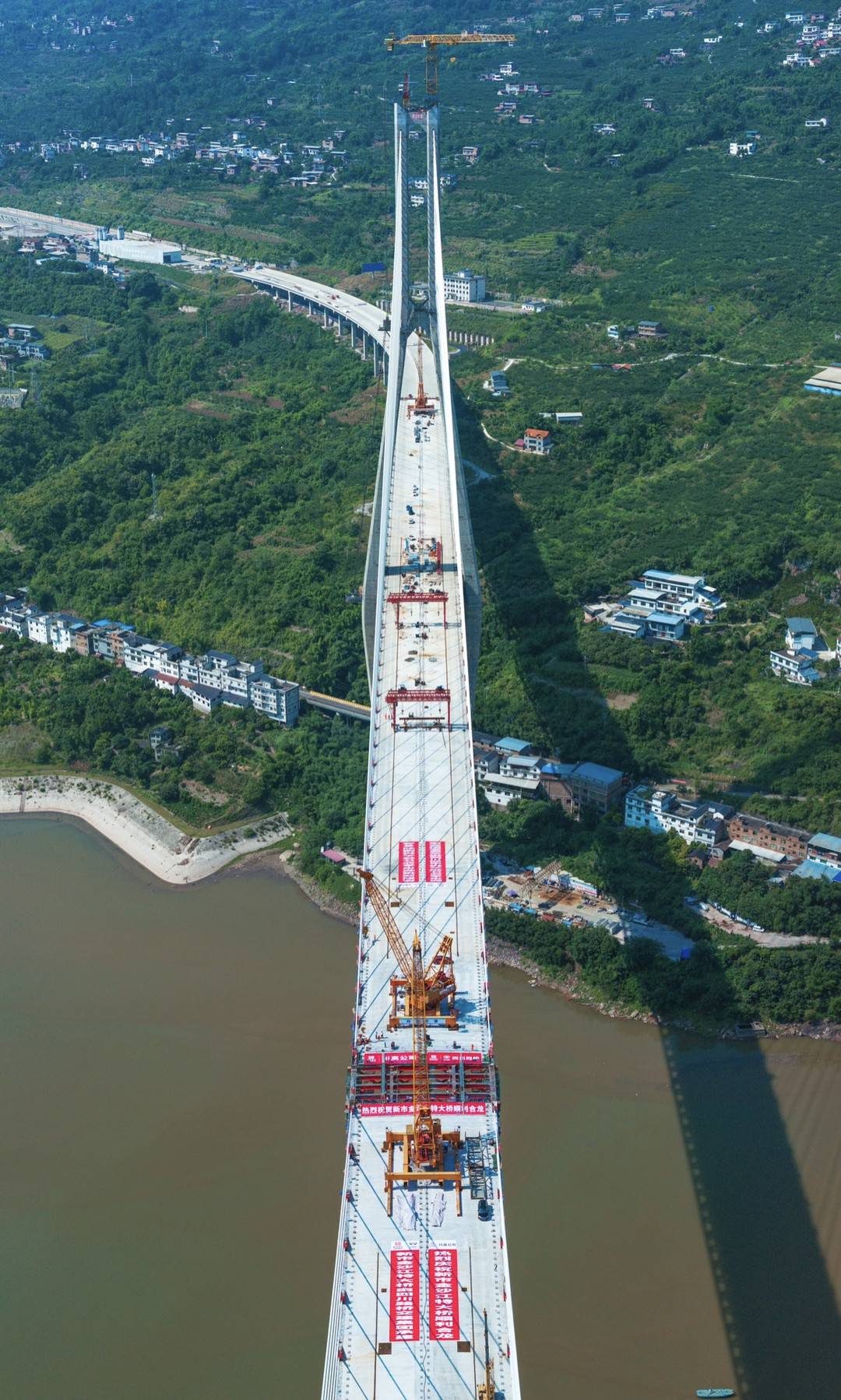 微信图片_2025-08-21_161743_985.jpg